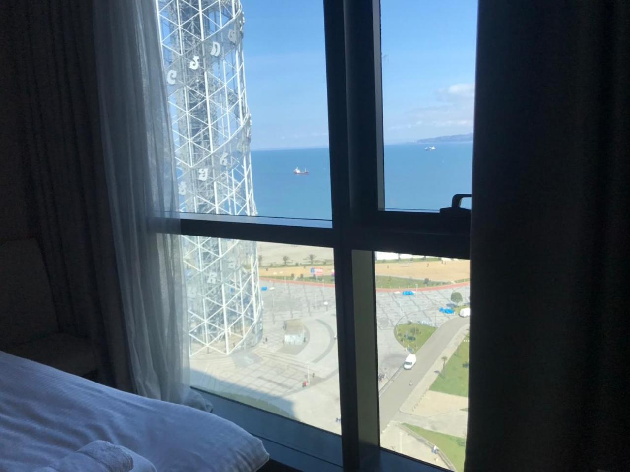 Premium Apartment In Porta Batumi Tower Ngoại thất bức ảnh