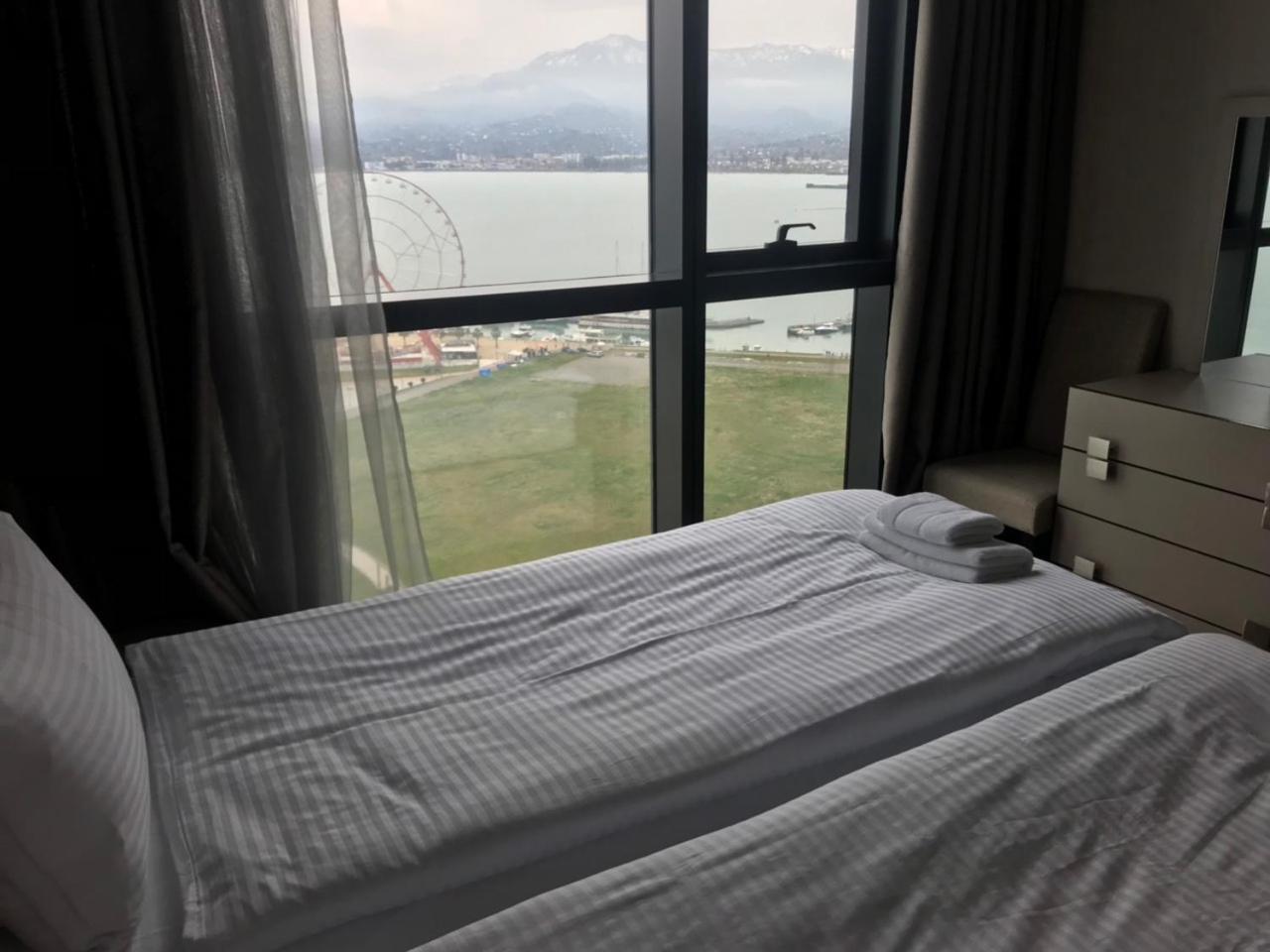Premium Apartment In Porta Batumi Tower Ngoại thất bức ảnh